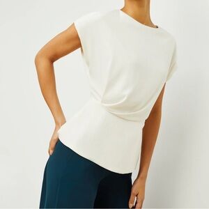 MM LaFleur Nejvi Top